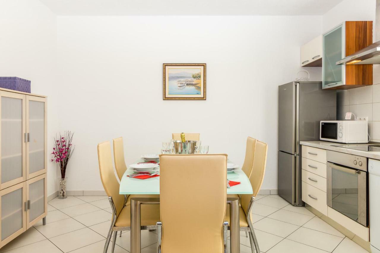 Apartment Dominik Trogir Luaran gambar