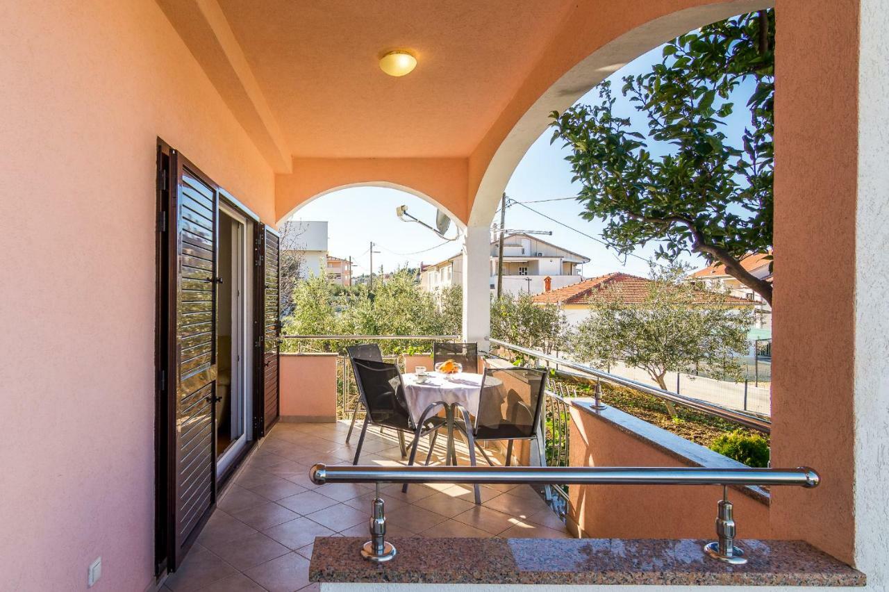 Apartment Dominik Trogir Luaran gambar